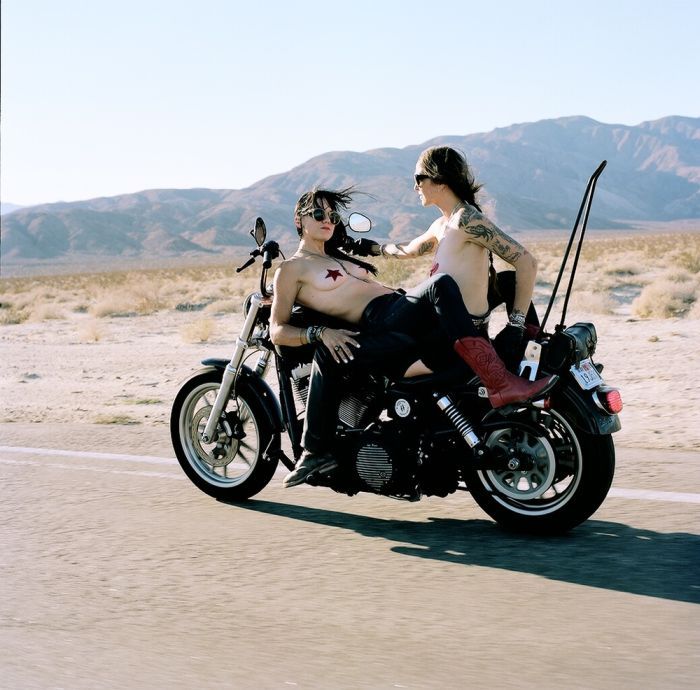 Girls on a motorcycle in Hengyang
