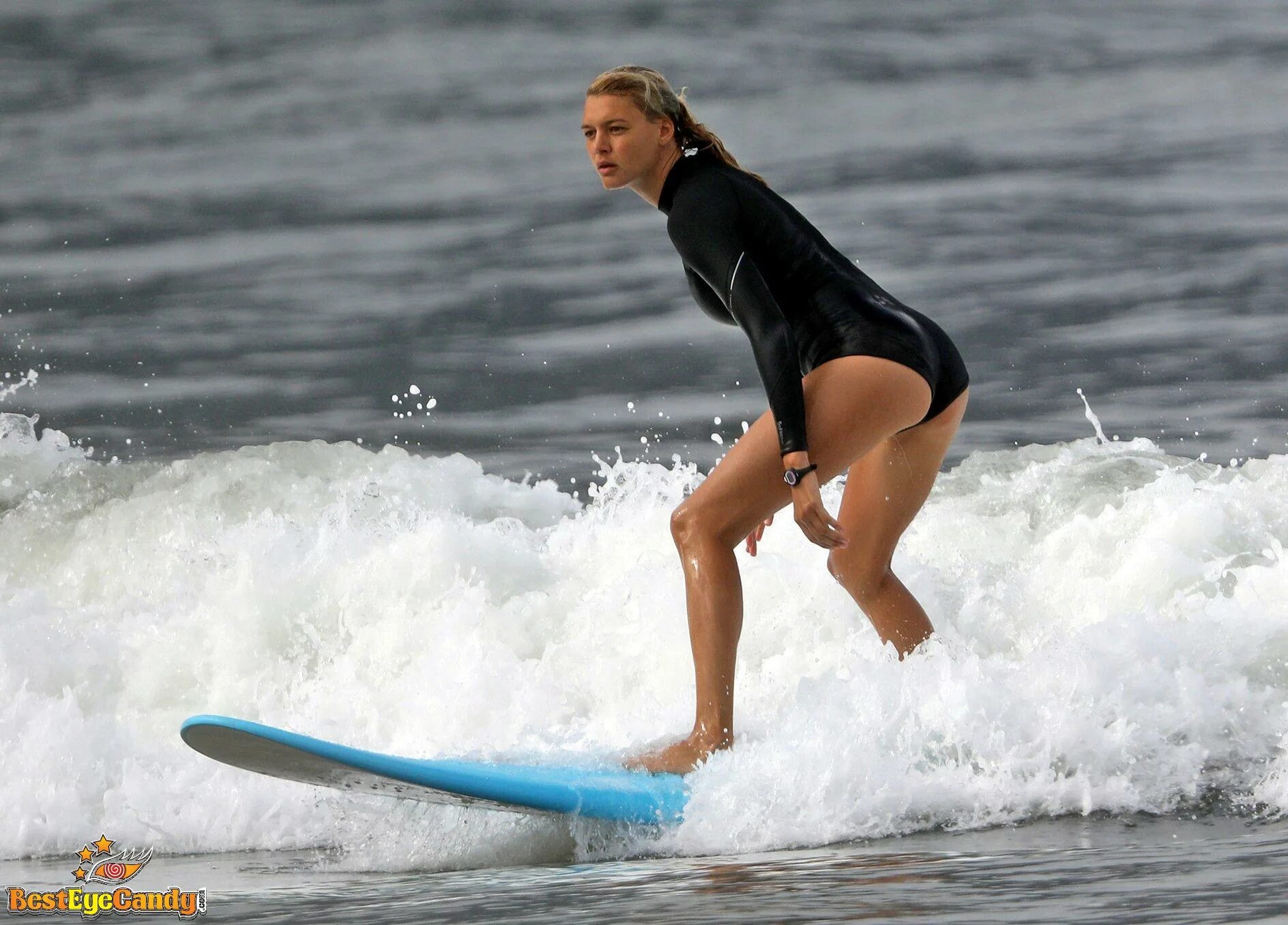 Kelly Rohrbach underwear in Hengyang